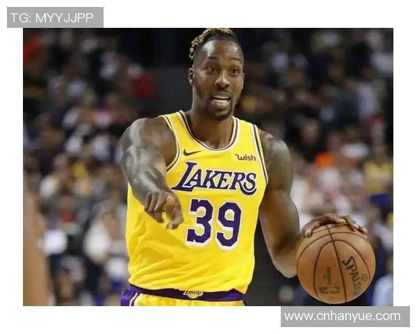 湖人主帅深夜宣布换阵容，詹姆斯将出任控卫，霍华德首发上场