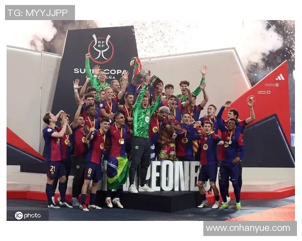 皇马击败巴萨夺得西班牙超级杯冠军，新赛季实力大涨
