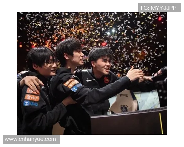 FPX战队崛起之路：从青涩到辉煌的大师赛成长历程