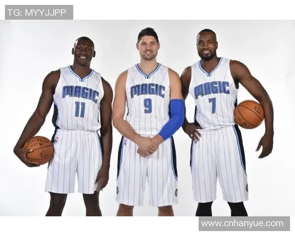 詹姆斯与姚明的巅峰对决回顾及其对篮球历史的影响分析